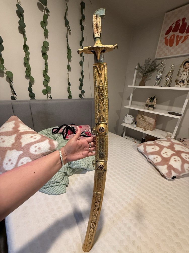 Antique Islamic Arabi  Sword Gold