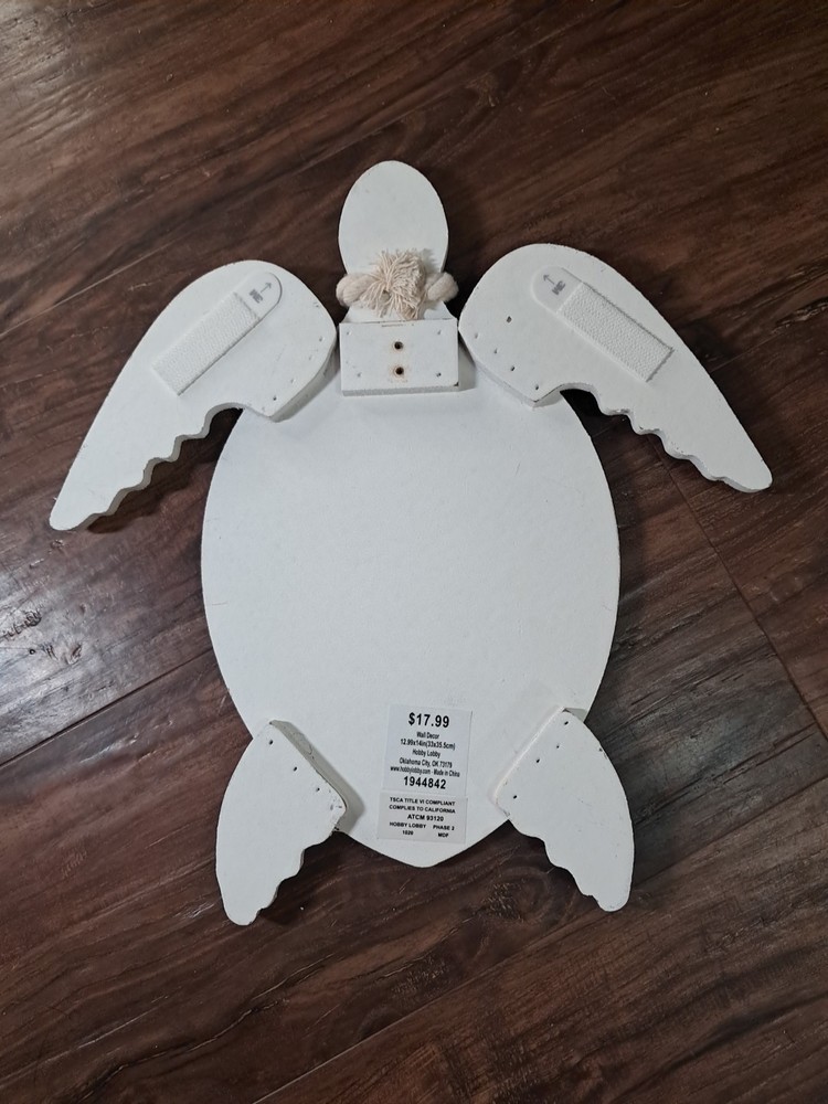 Wall Decor Turtle 13 X 14 Inches