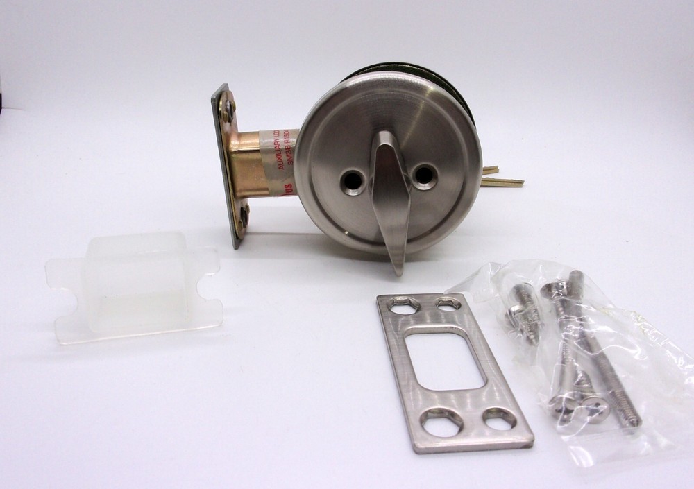 Interchangeable Core Single Cylinder Deadbolt. 2-3/8"Backset #DB10-1-IC-US15