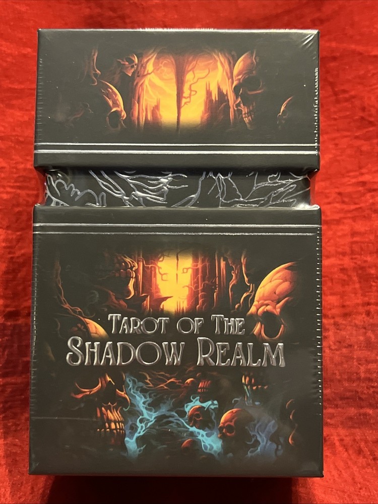 Shadow Alchemy Luxury Pack (Tarot Deck+ Altar Cloth+Journal) - Earth Moon Magick