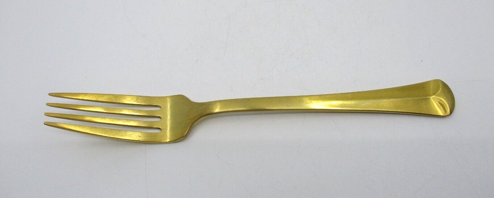 REED BARTON STAINLESS BAGUETTE MATTE GOLD DINNER FORK   - 8 1/8"    04B