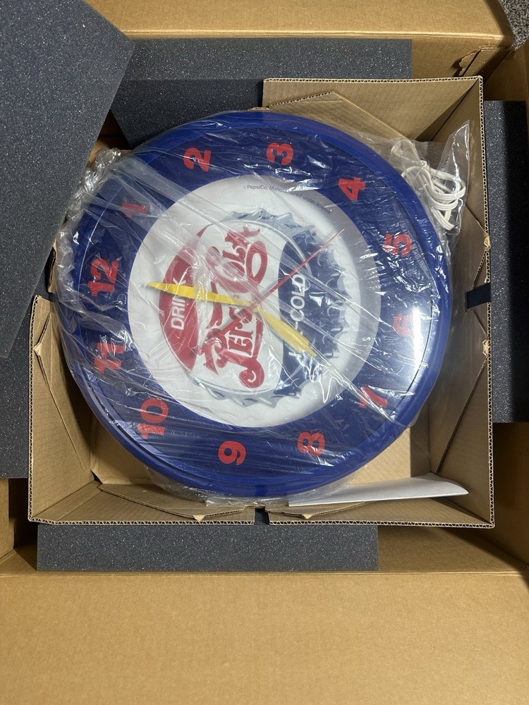 Vintage Pepsi-Cola Neon Clock – New Open Box – Tested & Working