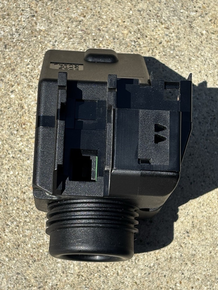 w210 Electronic Ignition Switch EIS module from e430 125k miles (totaled)