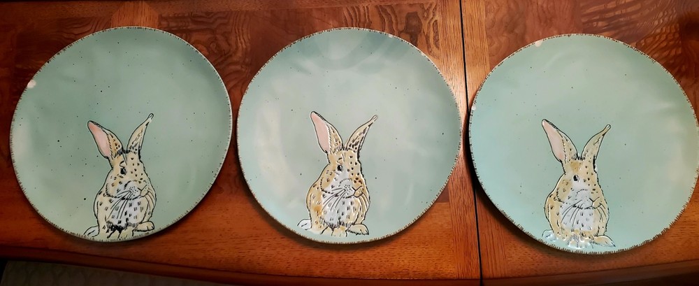Dinnerware Set Easter Bunny Rabbit-Themed 15-Piece Ceramic Spectrum designz”