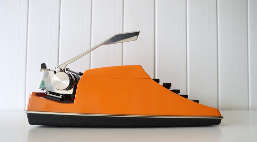Contessa TYPEWRITER - Bright Orange - Excellent Working Condition!