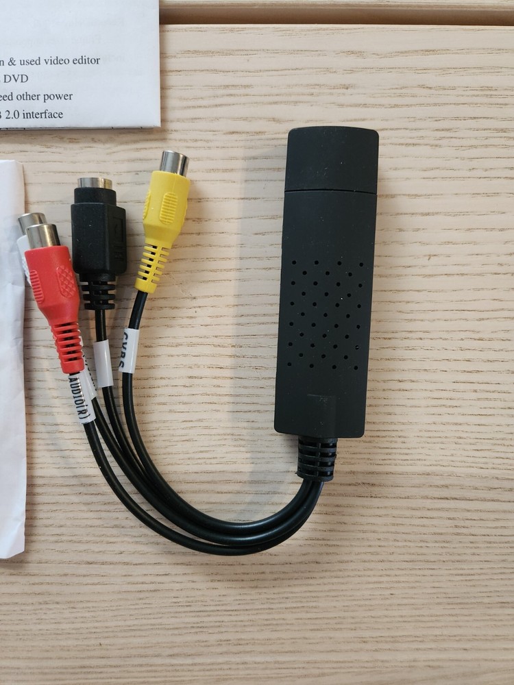 Easier CAP Video Adapter with Audio CD-ROM Software USED/Excellent Condition