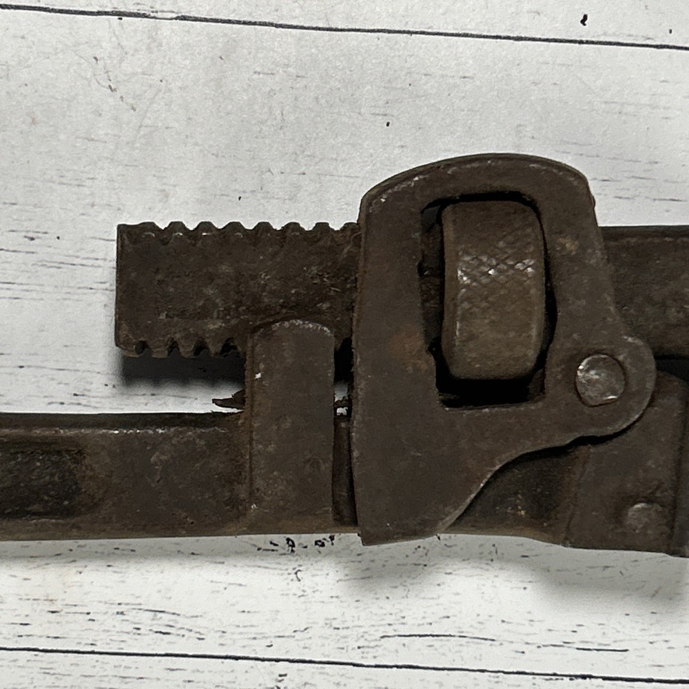 Antique Adjustable Pipe Wrench Swivel Head Monkey Wrench Barn Find