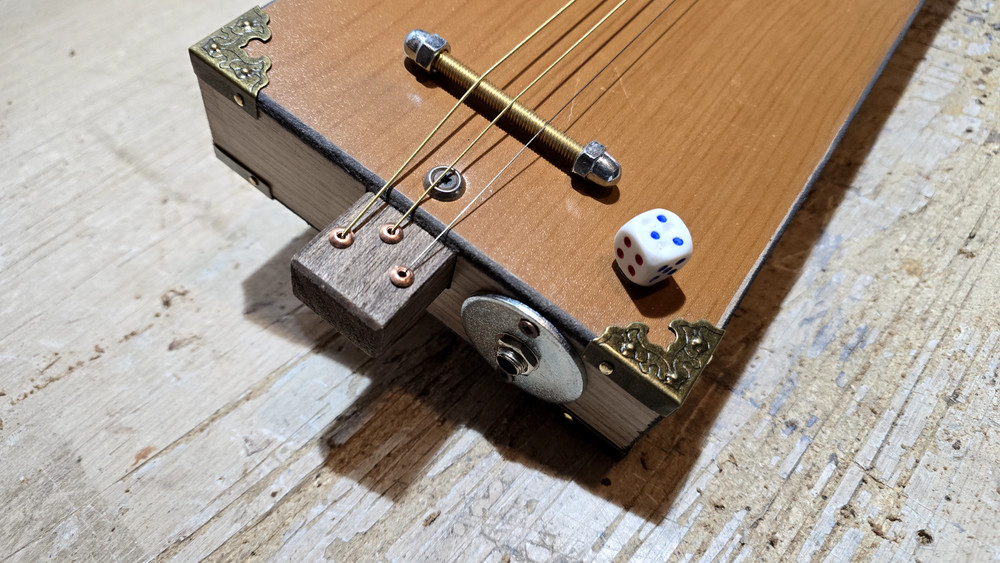 dulcimer cigar box guitar 3 strings Matteacci's