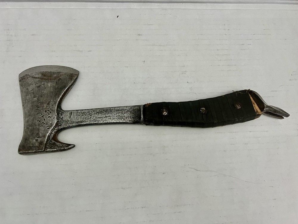 1924 25 Antique Estwing Util-Ax Axe Hatchet Multi Trappers Tool Utilax Utilaxe +