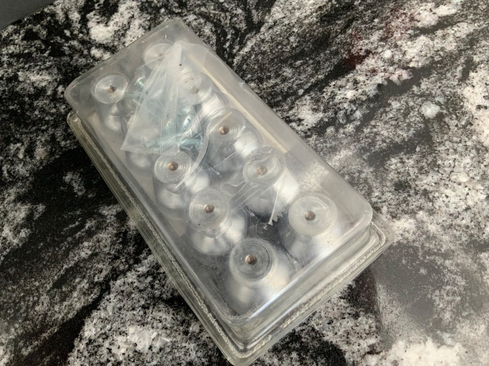 Liberty Hardware VTG Solid satin brass Rd. Knobs 1-1/4” 10 Cabinet Knobs Drawer