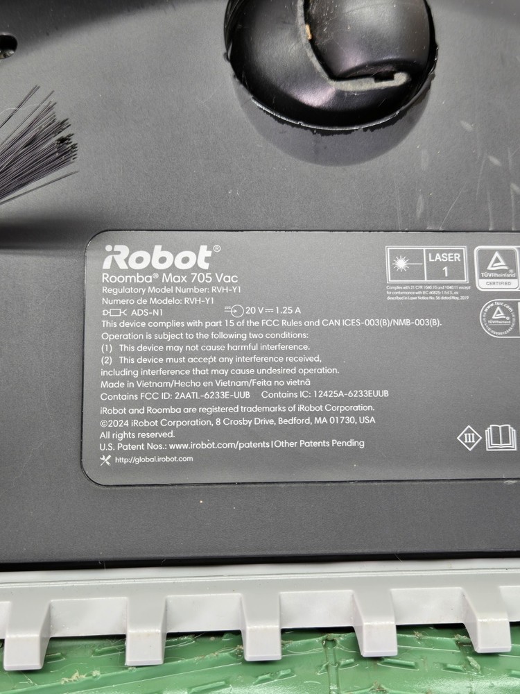 iRobot - Roomba Max 705 Vacuum + AutoEmpty Dock - Pre-Owned