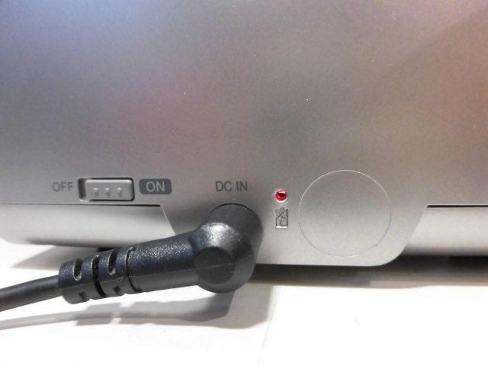 LG Electronics PH450UG LED MiniBeam UST DLP Projector