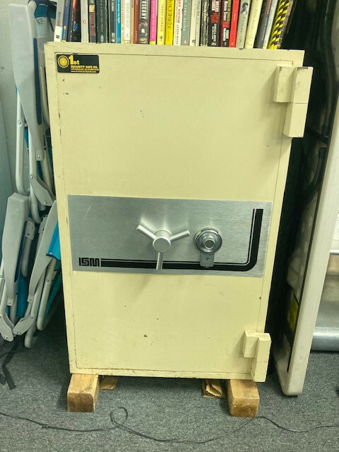 ISM Jewelry safe  SUPER SECURITY FROM THEFT AND FIRE