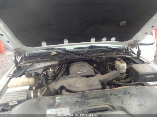 SUBCHEV15 2005 Glove Box 4649111
