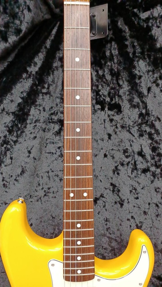 BACCHUS BST-64V Electric Guitar