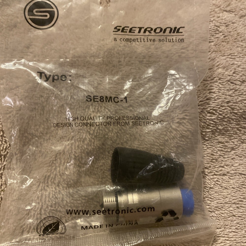 Seetronic SE8MC-1 RJ45 Protective Cable End, Black