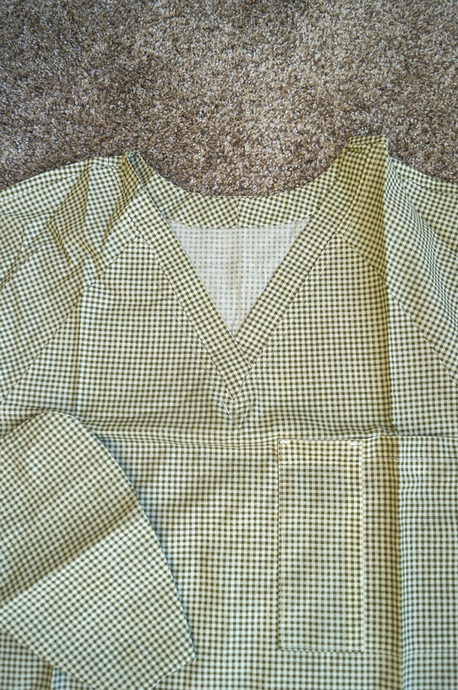 NWOT Scrub Top and Cap Size S