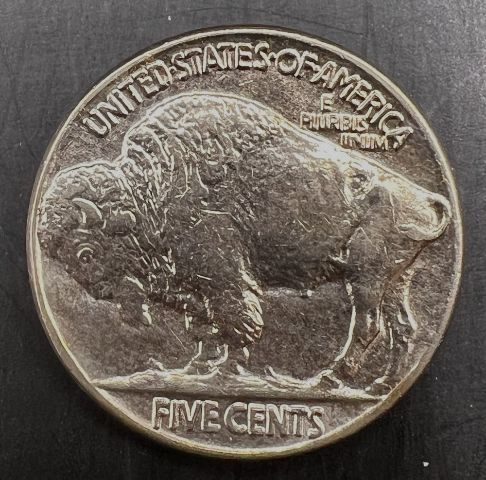 1935 5C Buffalo Nickel UNC - 25166