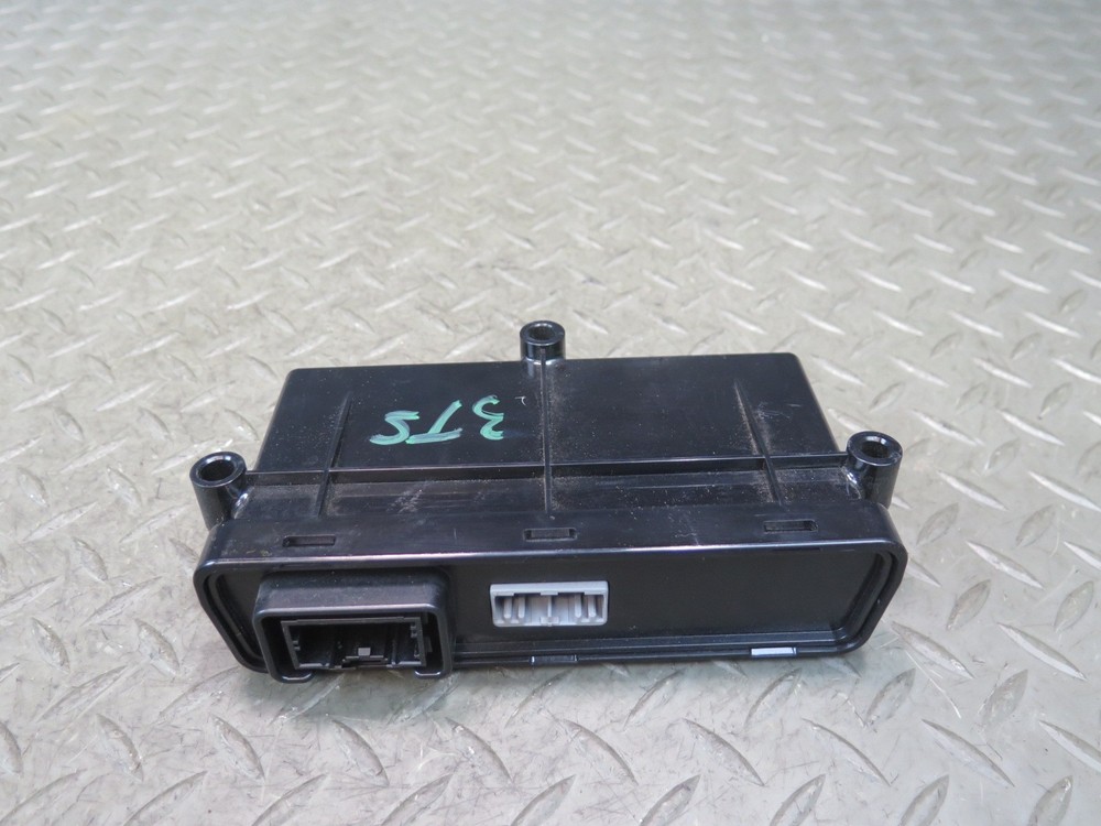 2016-2019 TESLA MODEL S 75D POWER TRUNK LIFTGATE CONTROL MODULE UNIT