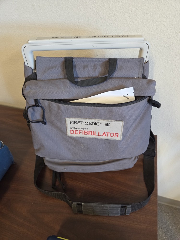 Spacelabs First Medic 610 AED. Not Able To Test