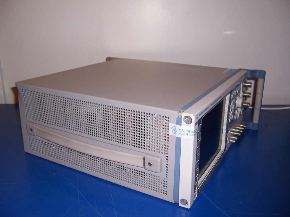 10501 RHODE & SCHWARZ R&S CRTU-RU UNIVERSAL PROTOCOL TESTER