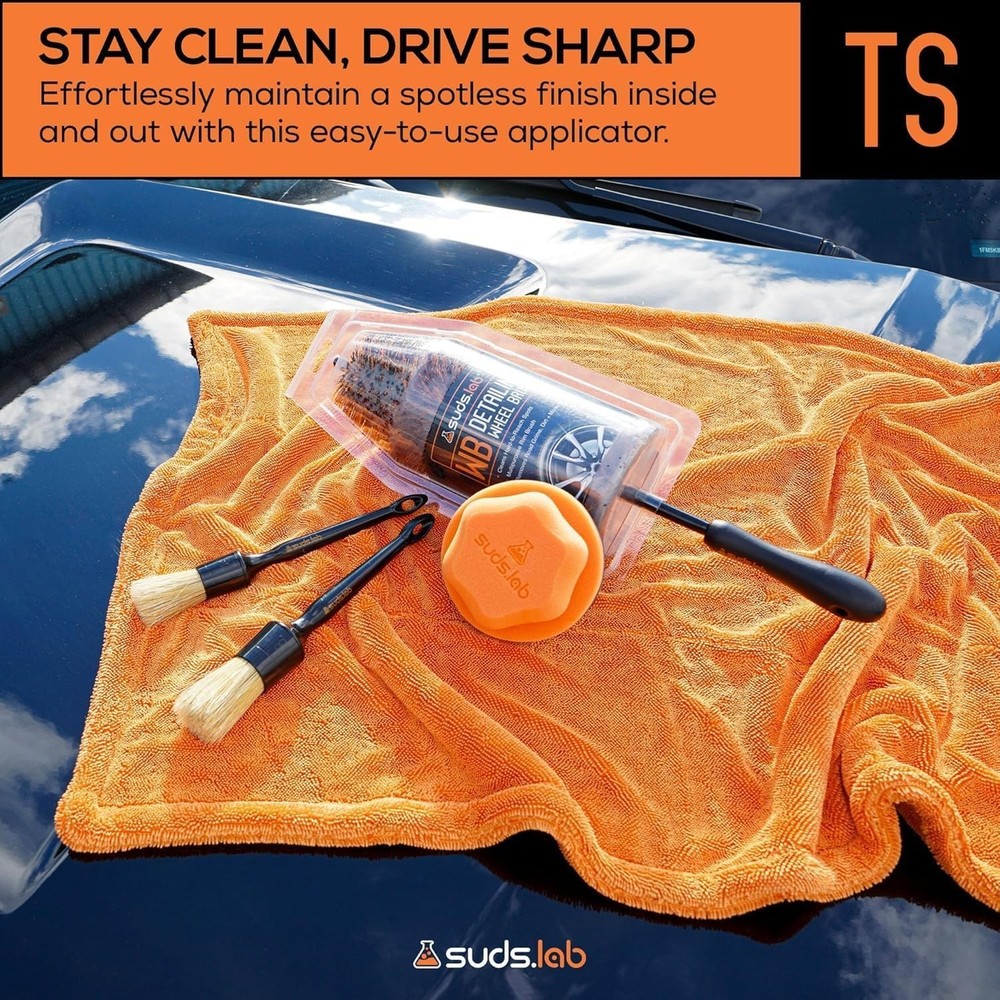 Suds Lab Tire Shine Applicator
