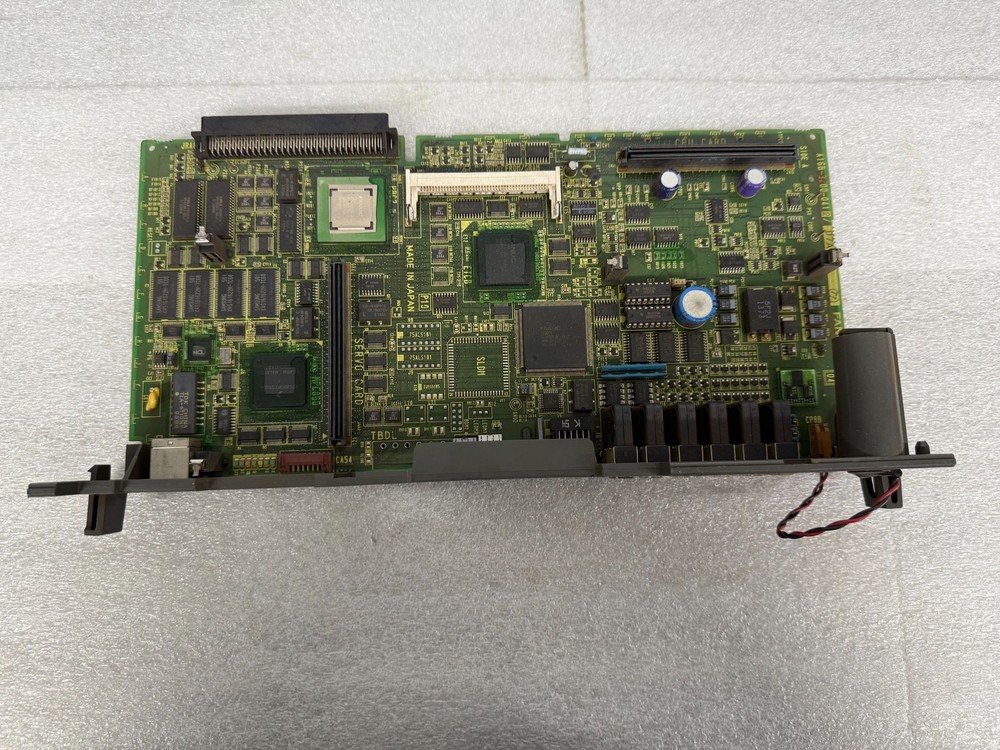 FANUC A16B-3200-0412 /07A PCB - R-J3iB Main CPU USED