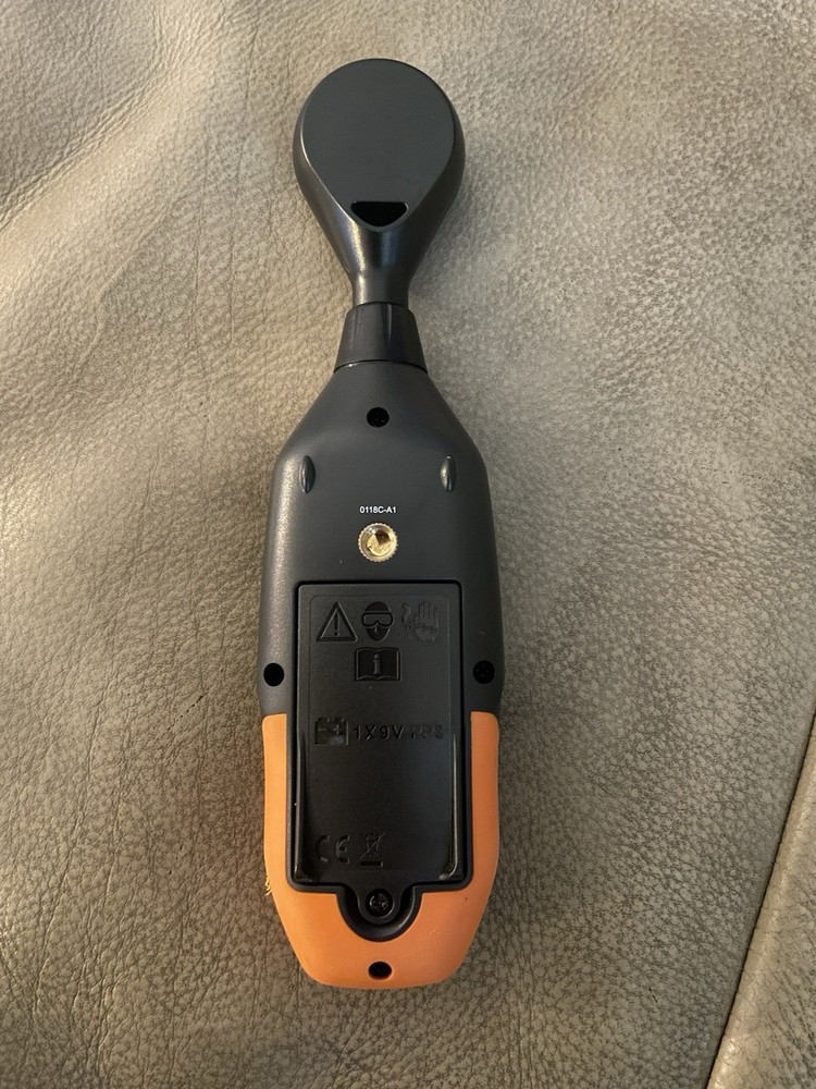 Klein ET130 Digital Light Meter With Battery NEW OPEN BOX