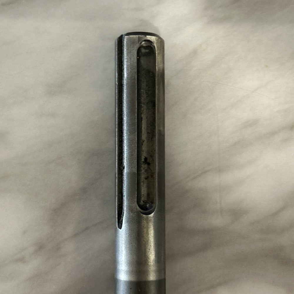 Milwaukee Flat Chisel 16”