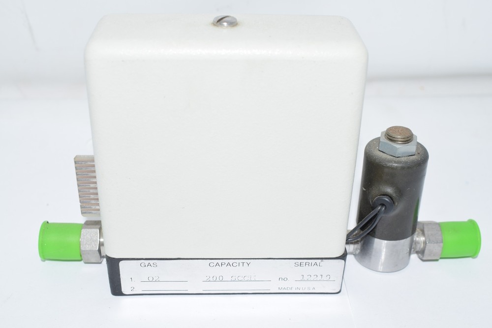 Precision Flow Devices Mass Flow Controller 02 Gas 200 SCCM Cap.