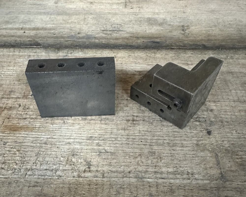MACHINISTS RIGHT ANGLE STEP BLOCKS, V-BLOCKS