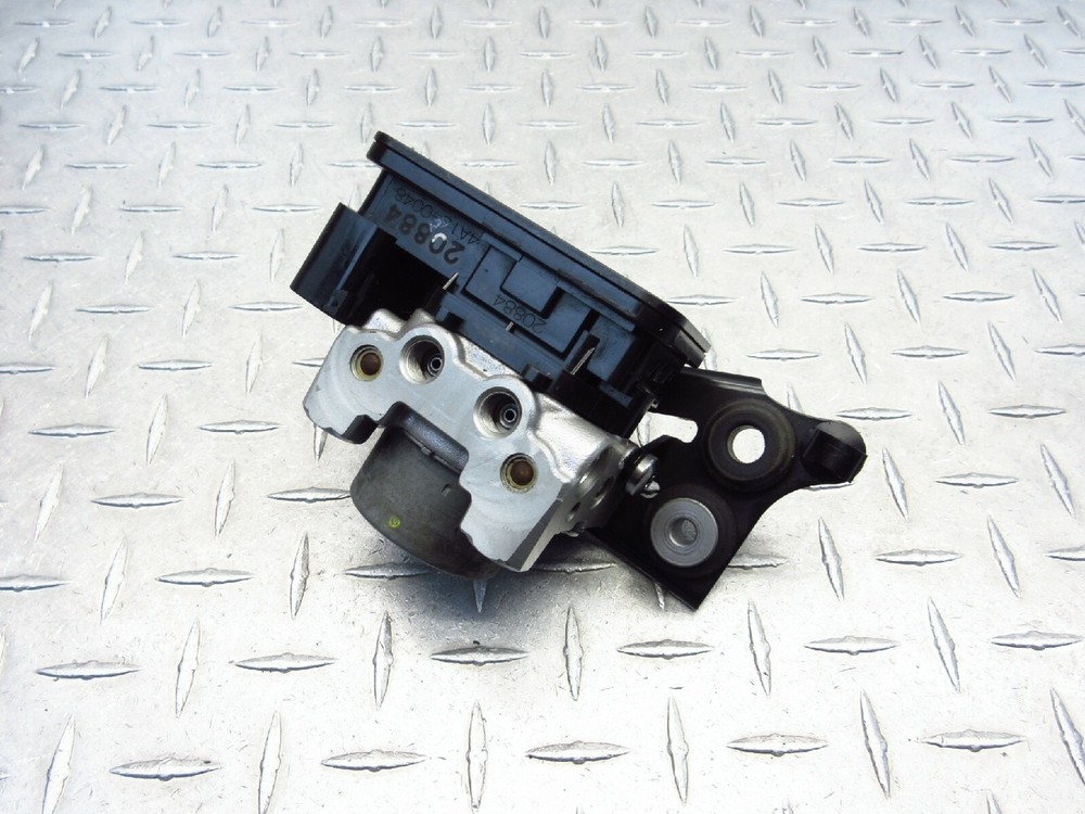 2015 14-16 Triumph Thunderbird Commander Abs Brake Pump Module Control Oem Works