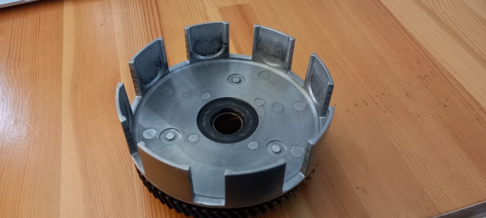 AJS JS 125 CLUTCH BASKET-DRIVEN GEAR