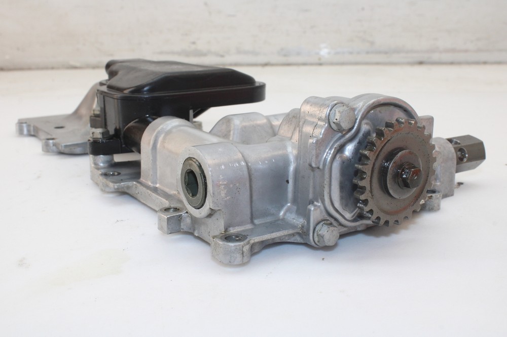 06-07 STX12F ENGINE MOTOR OIL PUMP