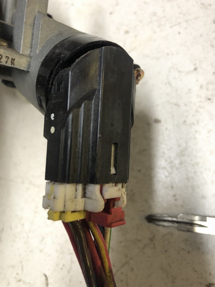 LDV MAXUS STEERING LOCK & KEY 2005 - 2010