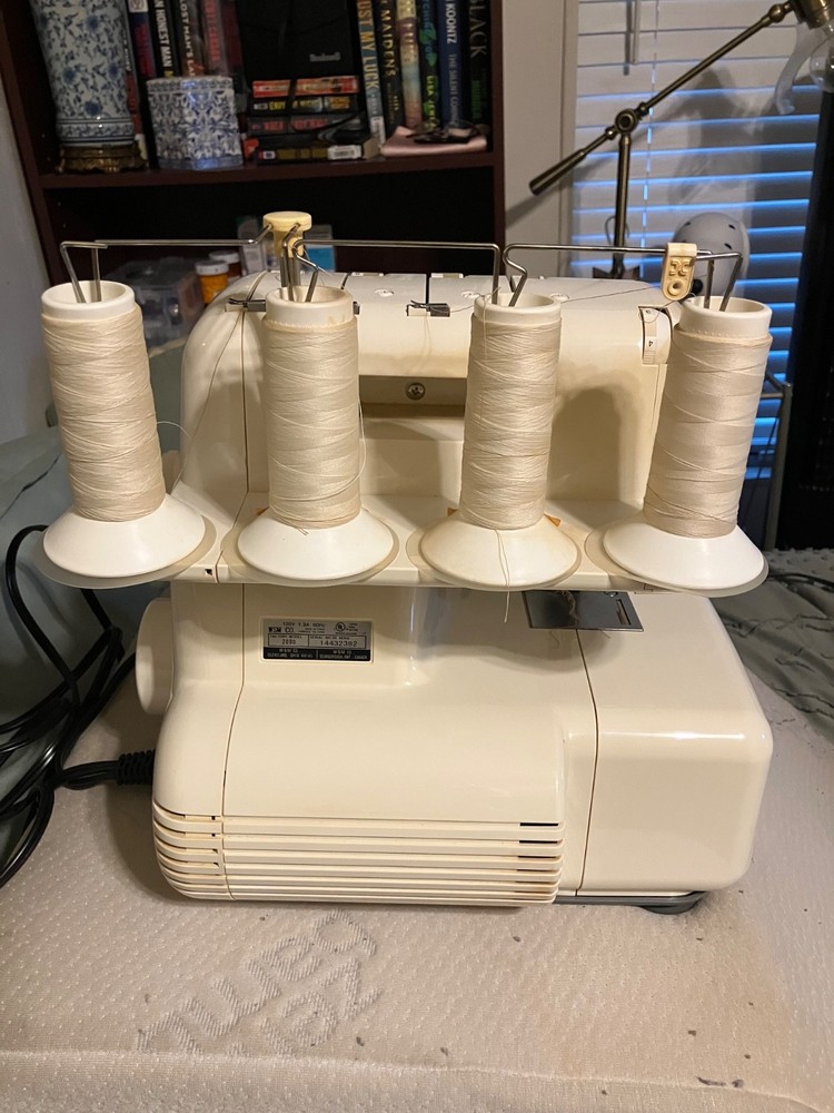 White Electronic 2000 ATS Sewing Machine
