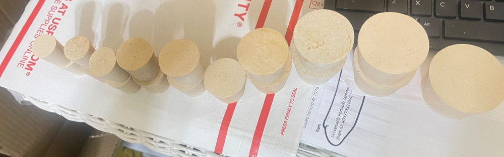 19 Pack Beige Solid Rubber Stoppers 10 Assorted Sizes 2 OF All sizes except(D16)