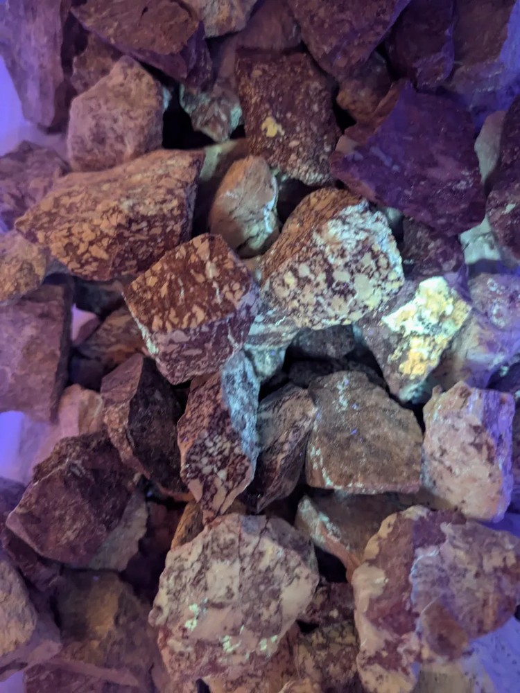 Viper Jasper 1 lb Rough Rocks For Tumbling