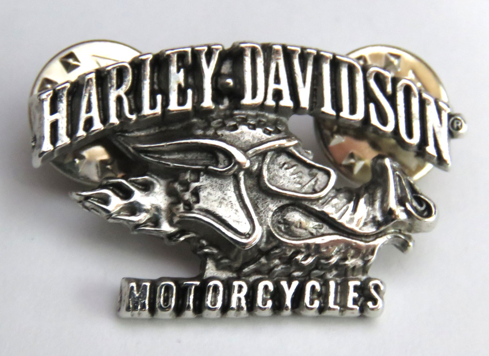 Harley Davidson Hog Motorcycle Pin *