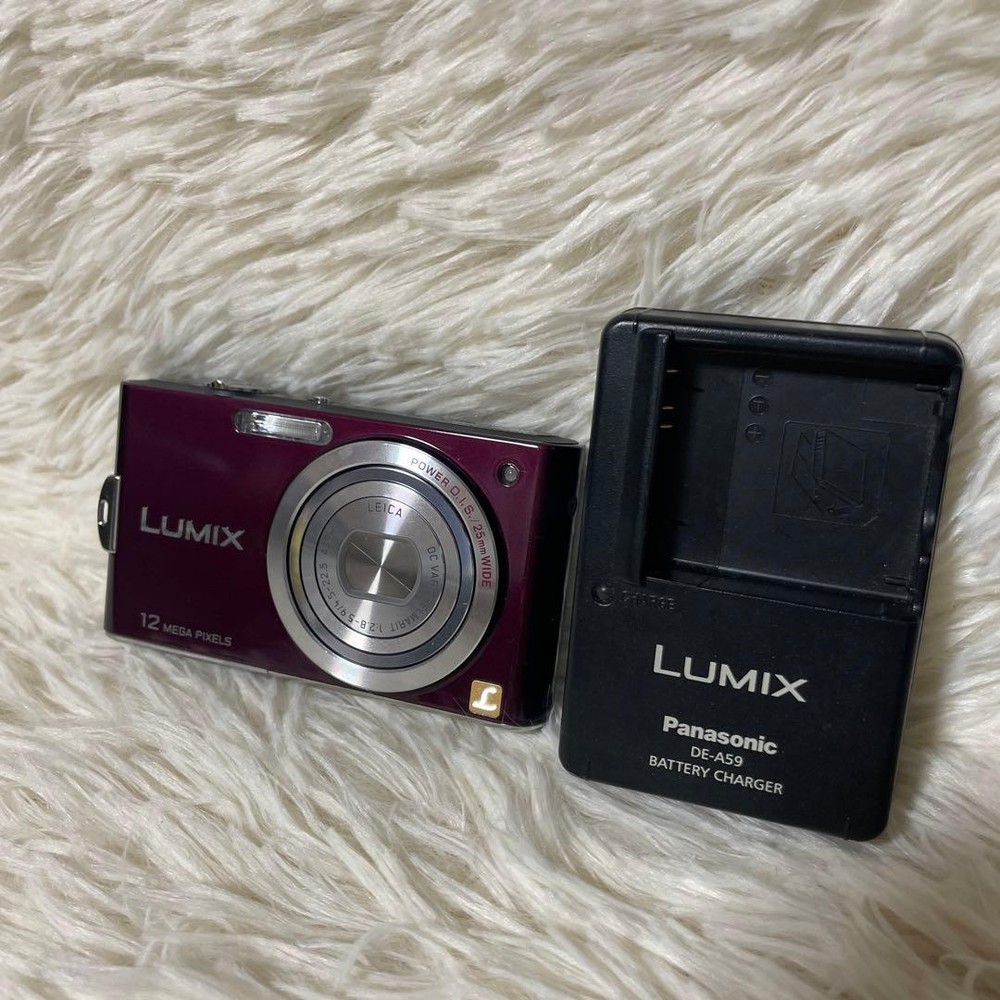 Panasonic LUMIX DMC-FX60 Retro Compact Digital Camera Excellent Condition