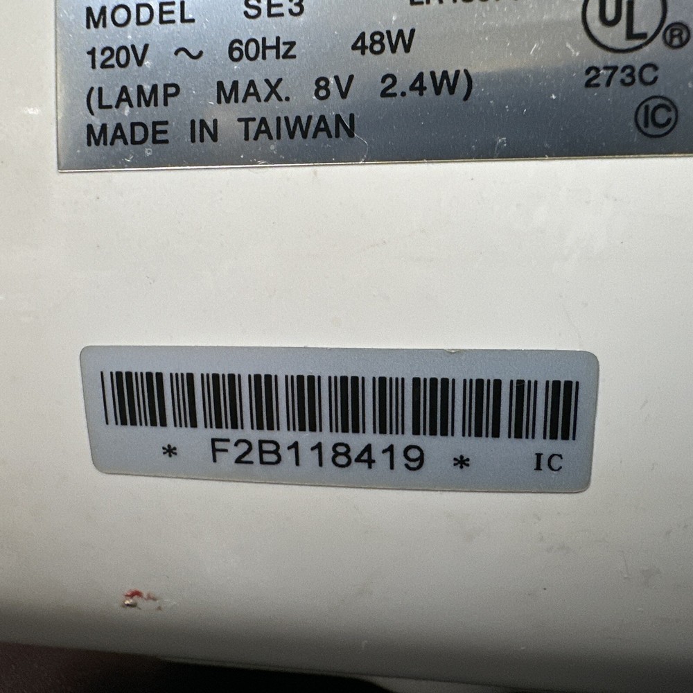 Simplicity, Embroidery Machine, SE3, 5 memory cards