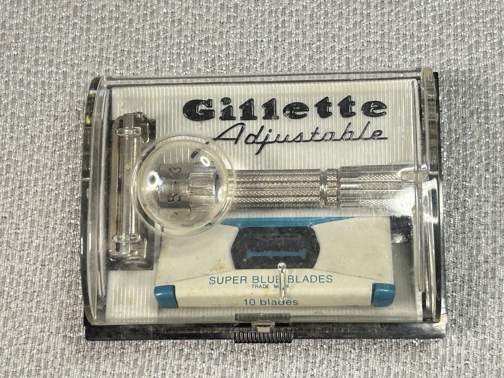 Vintage 1960s GILLETTE Adjustable Fat Boy Razor Case