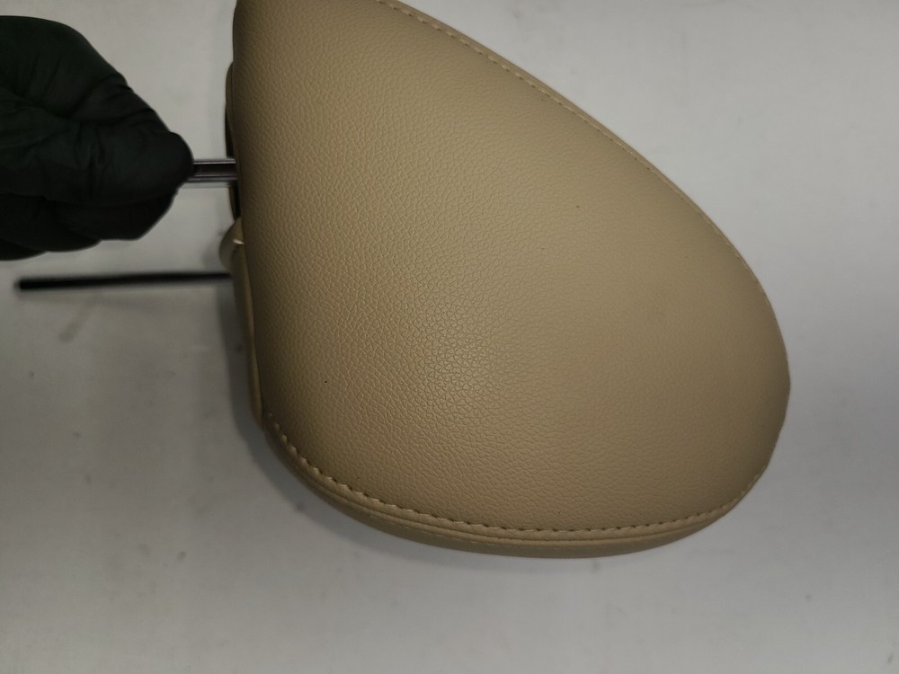 2007-2013 Chevy Suburban Front Left or Right Headrest OEM