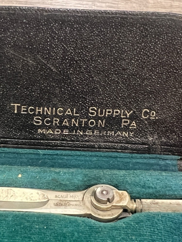 Tesco Technical Supply Co Academic Drafting Set # 1054 Scranton PA Germany