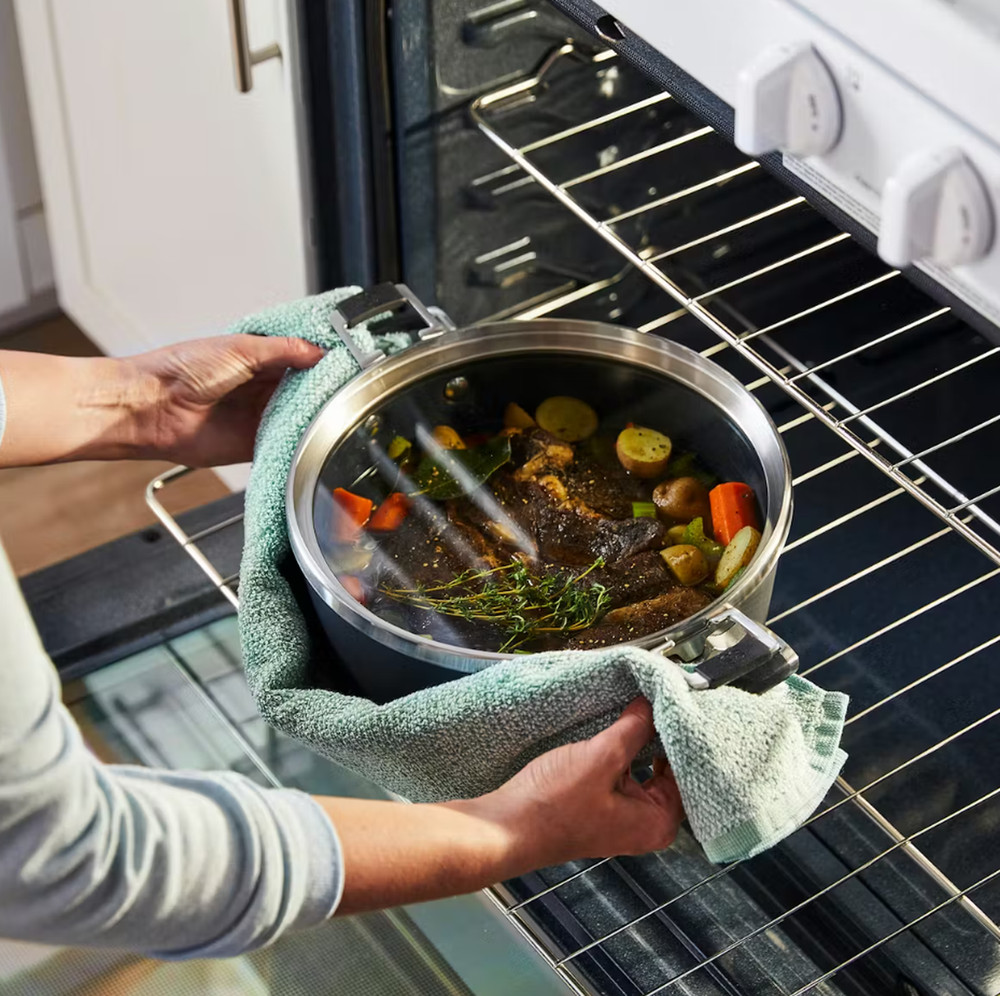 Select by Calphalon Space-Saving Hard-Anodized Nonstick 9-Piece Cookware Set, Sa