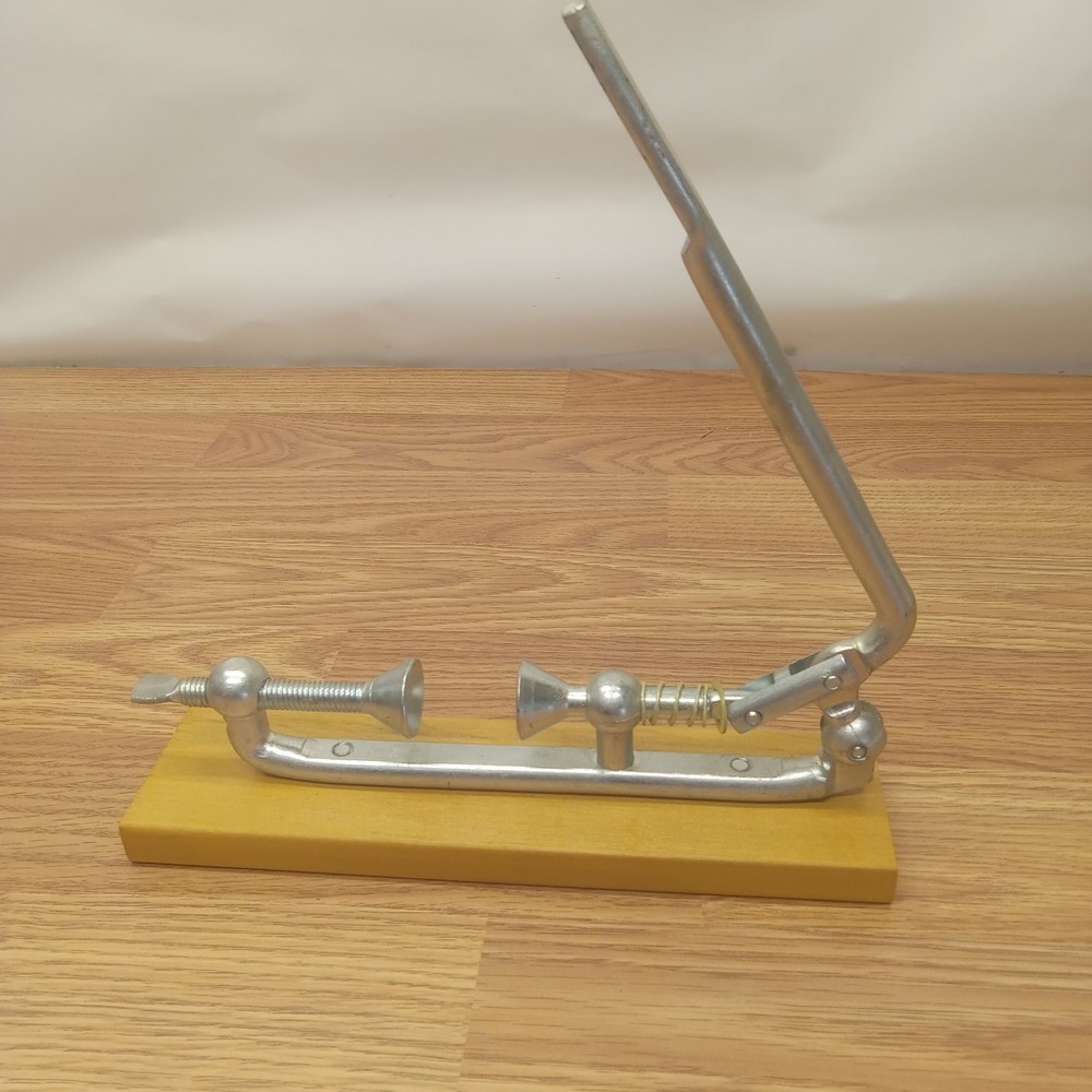 Vintage Lee ASTRO Nut Cracker With Picks