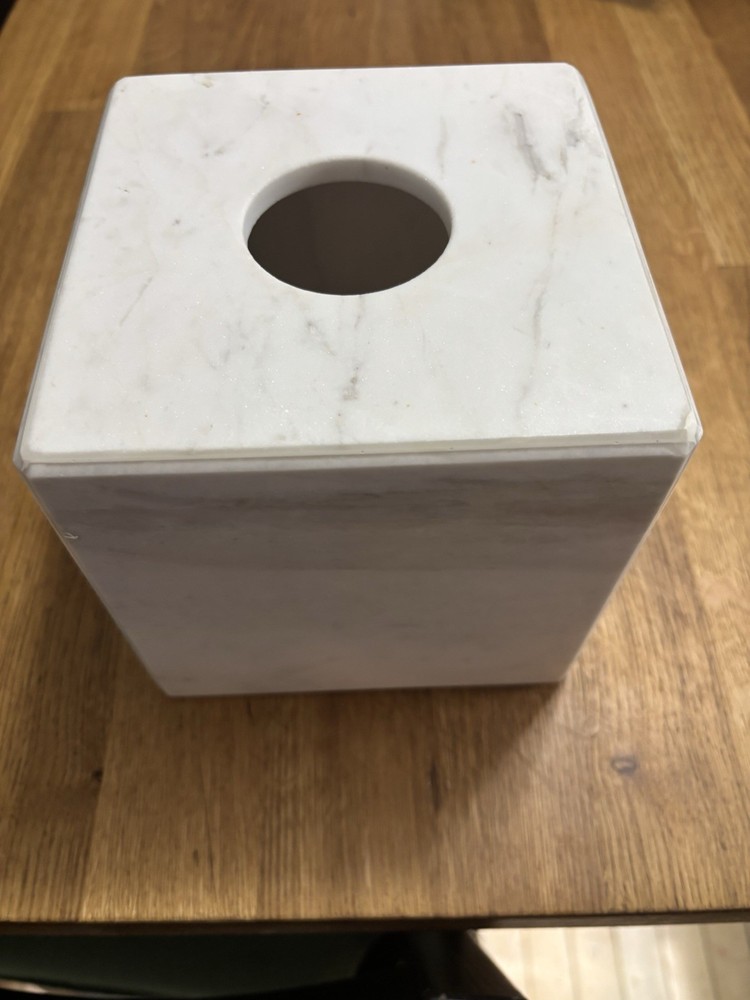 WATERWORKS STUDIO WHITE MARBLE TISSUE COVER BOX