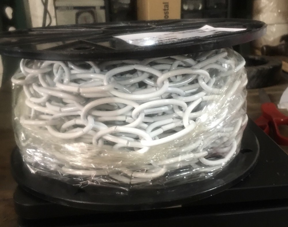 11 Gauge x 50' White DECORATOR CHAIN