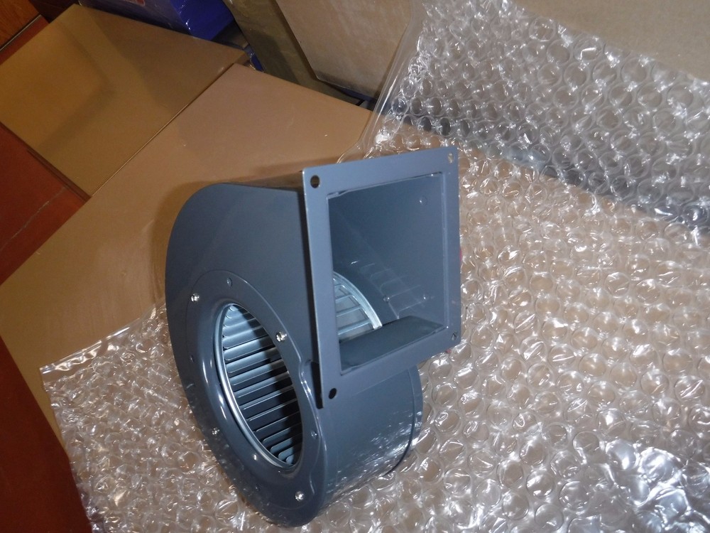 Rectangular DC OEM Specialty Blower, Flange: Yes, Wheel Dia: 6-3/16" (T)