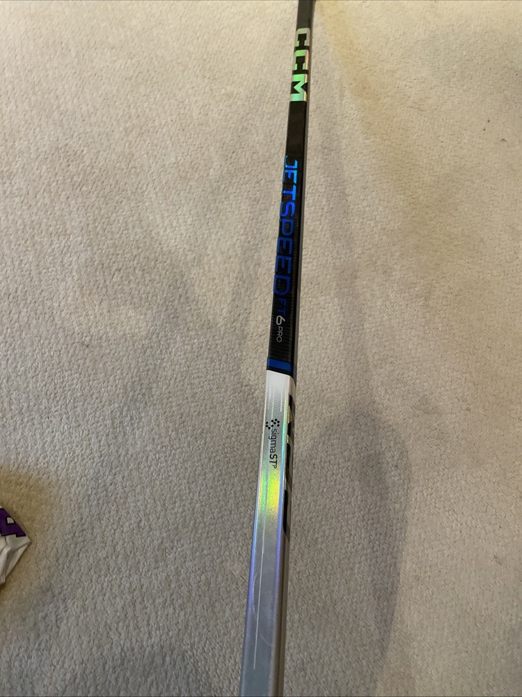 CCM Jetspeed Ft 6 Pro P-28 50 Flex